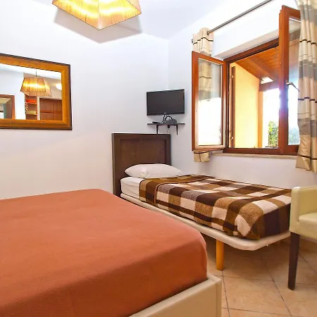 Velimir 421 Apartment