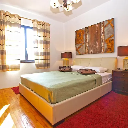Apartment Velimir 421 Fazana