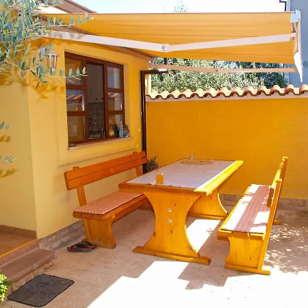 Velimir 421 Apartment *